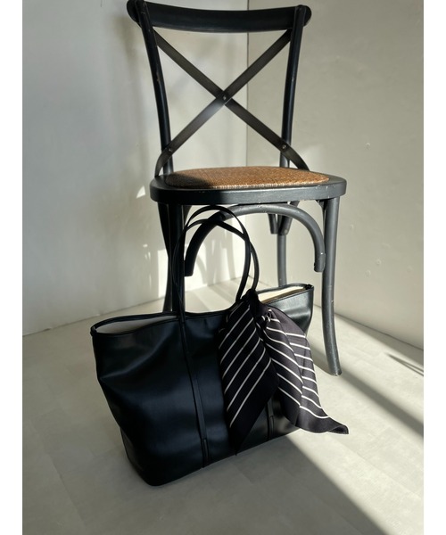 RIVE DROITE（リヴドロワ）の「R.good/アールドットグッド　FITライトトート（トートバッグ・レディース・ライトグレー/ブラック・FREE）」の3枚目の写真