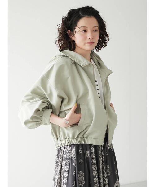 CRAFT STANDARD BOUTIQUE（クラフトスタンダードブティック）の「ボリュームギャザーフードジャケット　＊（マウンテンパーカー・レディース・ブラック/ベージュ/ライトカーキ・FREE）」の21枚目の写真