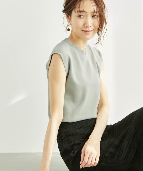 ROPE' PICNIC（ロペピクニック）の「Beauty knit/ゼロスリーブニットプルオーバー/WEB限定カラーあり（ニット/セーター・レディース・ブラック/オフホワイト/ブラウン/ベージュ/グリーン/グリーン系その他/カーキ/パープル系その他/ボルドー/サックスブルー・38）」の7枚目の写真