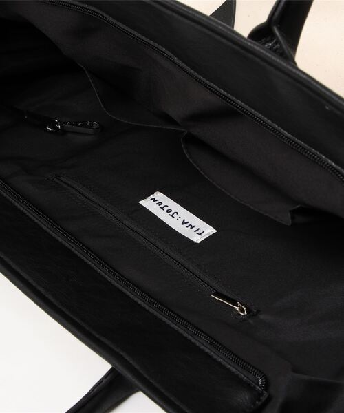TINA:JOJUN トラベルバッグ 黒 ショルダー付き トラベルバッグ TINA：JOJUN（ボストンバッグ