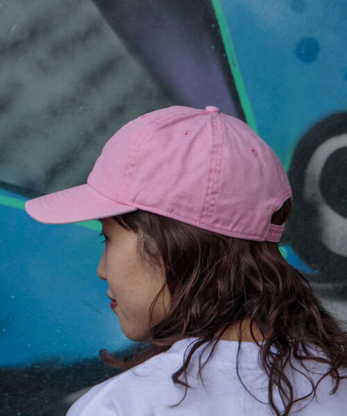 newhattan(ニューハッタン)の「【Newhattan/ニューハッタン】USED加工 ピグメントキャップ(キャップ・メンズ・チャコールグレー/ブラック/ベージュ/レッド/ピンク/ブルー/グリーン・FREE)」の6枚目の写真