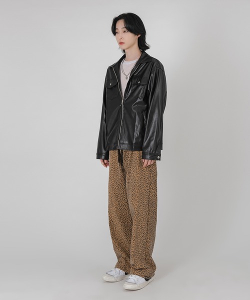 FOLLOWIN（フォロウィン）の「【UNISEX】フェイクフロントジッパージャケット（ライダースジャケット・メンズ・ブラック/クリーム・FREE）」の19枚目の写真