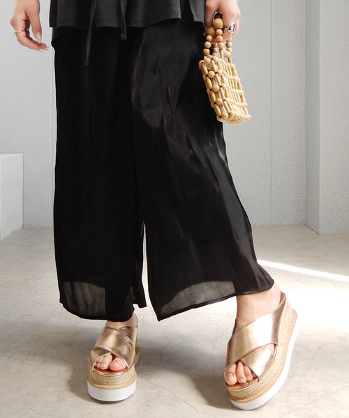 minia(ミニア)の「2層ウェッジメタリッククロスサンダル ◇(サンダル・レディース・ブラック/シルバー/ピンクゴールド・S/M/L/LL)」の5枚目の写真