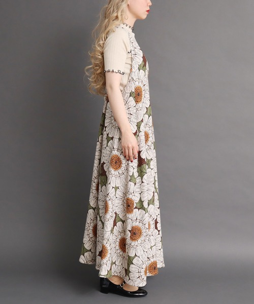 peu pres（プープレ）の「マトリカリアプリントOP（ワンピース・レディース・ブラウン/ブルー・FREE）」の16枚目の写真