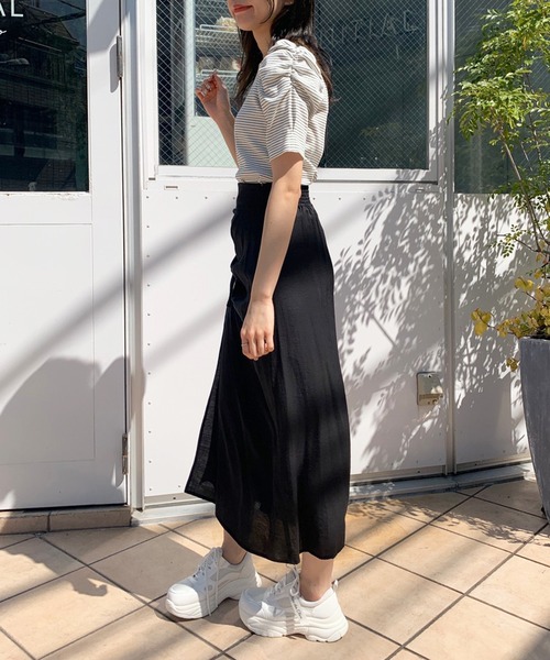 OLIVE des OLIVE（オリーブデオリーブ）の「ドロストドレープナロースカート（スカート・レディース・オフホワイト/アイボリー/ブラック/ブルー・FREE）」の10枚目の写真