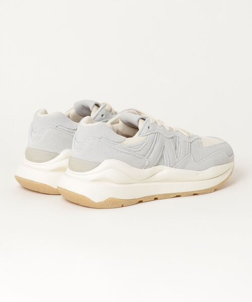 NEW BALANCE（ニューバランス）の「W5740（スニーカー・レディース・ライトグレー・22.5cm/23.5cm/24.5cm/23.0cm/24.0cm/25.0cm/22.0cm）」の3枚目の写真