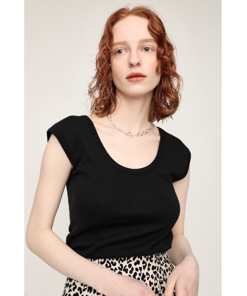 SLY（スライ）の「BACK U/N COLOR TANK バック Uネック カラー タンクトップ（タンクトップ・レディース・ホワイト/ブラック/ブラウン/レッド/オレンジ系その他・FREE）」の3枚目の写真