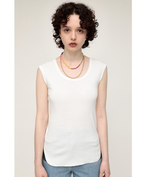 SLY（スライ）の「BACK U/N COLOR TANK バック Uネック カラー タンクトップ（タンクトップ・レディース・ホワイト/ブラック/ブラウン/レッド/オレンジ系その他・FREE）」の6枚目の写真