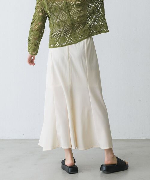 RETRO GIRL(レトロガール)の「マーメイドフレアSK(スカート・レディース・ブラック/グリーン/アイボリー/マスタード・FREE)」の11枚目の写真