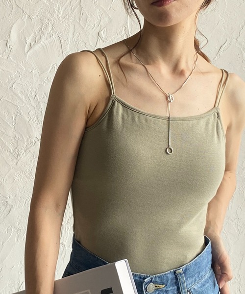 She's Closet（シーズクローゼット）の「カップ付きダブルストラップブラキャミソール（キャミソール・レディース・アイボリー/ブラック/モカ/ラベンダー/ブルー/テラコッタ/グリーン/サンドベージュ/チャコール/セージグリーン/グレイッシュブルー/オフホワイト/サーモンピンク・FREE）」の9枚目の写真