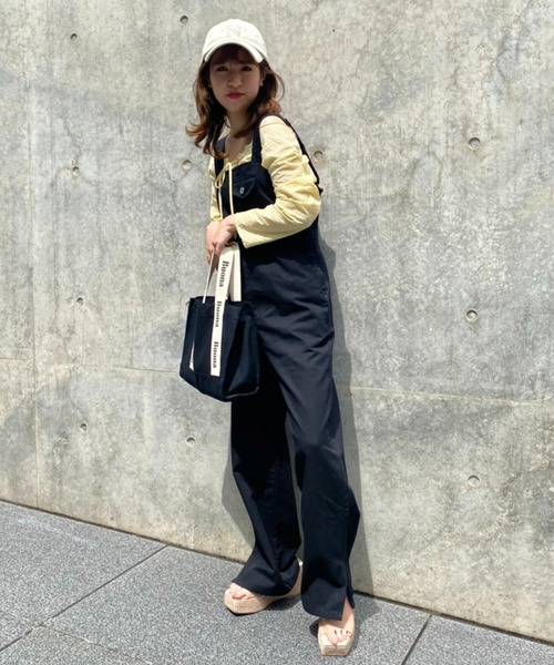 one after another NICE CLAUP（ワンアフターアナザーナイスクラップ）の「CUTEサロペ（サロペット/オーバーオール・レディース・ブラック/オフホワイト/インディゴブルー・FREE）」の6枚目の写真