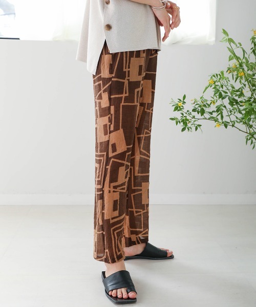 Bou Jeloud（ブージュルード）の「【WEB限定】幾何学柄ストレートパンツ（その他パンツ・レディース・ブラック/ブラウン/オフホワイト・FREE）」の14枚目の写真