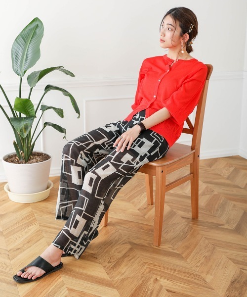 Bou Jeloud（ブージュルード）の「【WEB限定】幾何学柄ストレートパンツ（その他パンツ・レディース・ブラック/ブラウン/オフホワイト・FREE）」の12枚目の写真