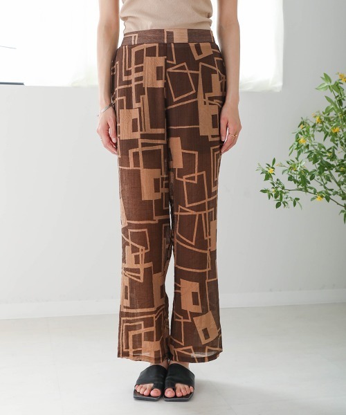 Bou Jeloud（ブージュルード）の「【WEB限定】幾何学柄ストレートパンツ（その他パンツ・レディース・ブラック/ブラウン/オフホワイト・FREE）」の10枚目の写真