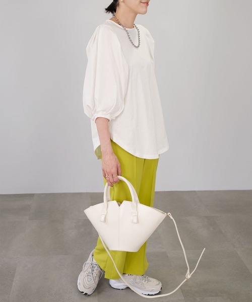 ＡＮＤＪ（アンドジェイ）の「タックボリューム袖Tシャツ（Tシャツ/カットソー・レディース・オフホワイト/ブラック・M）」の16枚目の写真