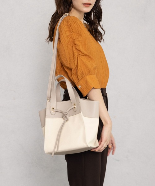 GeeRA（ジーラ）の「切替デザイン軽量マルチWAYバッグ（ハンドバッグ・レディース・ブラック/サンドグレー・FREE）」の18枚目の写真