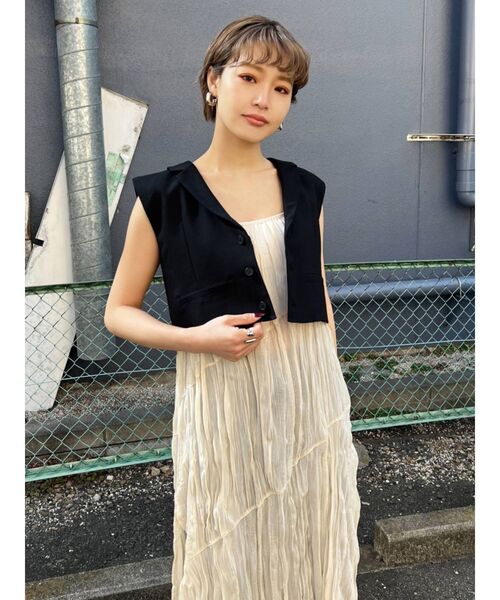 EMODA(エモダ)の「スーツベストタンクトップ(テーラードジャケット・レディース・ブラック/イエロー/グレー・FREE)」の8枚目の写真