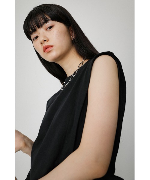 AZUL by moussy（アズールバイマウジー）の「SIDE RIBBON TANK TOP/サイドリボンタンクトップ（タンクトップ・レディース・ブラック/ホワイト/ライトカーキ・SMALL/MEDIUM）」の16枚目の写真