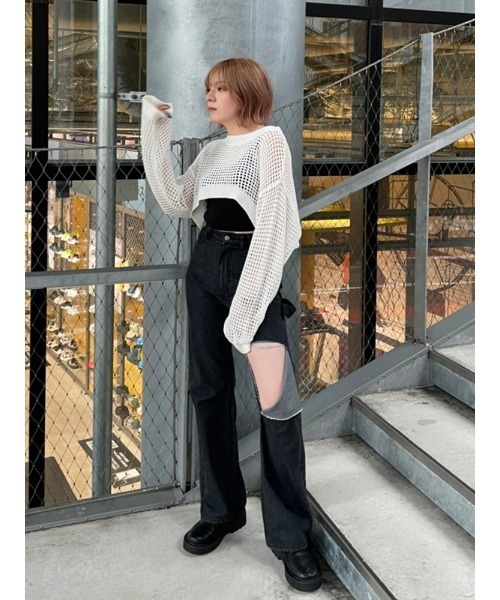 ENVYM（アンビー）の「ダメージペインターＰＴ（デニムパンツ・レディース・ブラック/ブルー・S/M）」の13枚目の写真