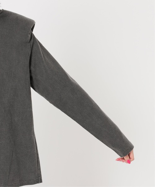 KURO(クロ)の「【KURO for CITYSHOP】POWER SHOULDER L/S Tシャツ(Tシャツ/カットソー・レディース・ホワイト/ブラック・MEDIUM)」の10枚目の写真