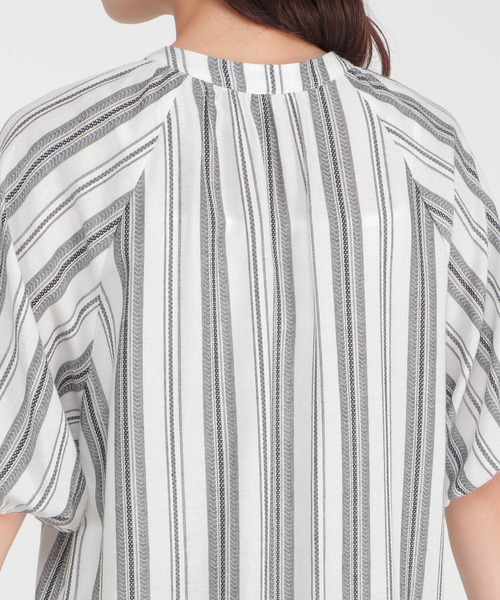 LBC（エルビーシー）の「ストライプガウンワンピース（シャツワンピース・レディース・ブラック/エンジ・M/L）」の8枚目の写真