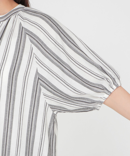 LBC（エルビーシー）の「ストライプガウンワンピース（シャツワンピース・レディース・ブラック/エンジ・M/L）」の7枚目の写真