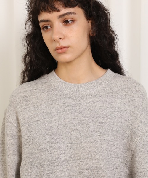 YVON(イヴォン)の「吊り裏毛プルオーバー スウェット トレーナー(Tシャツ/カットソー・レディース・グレー・9号)」の6枚目の写真