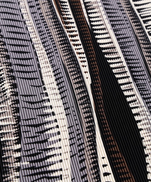 Figments（フィグメンツ）の「総柄Tシャツ（Tシャツ/カットソー・レディース・その他1・FREE）」の3枚目の写真