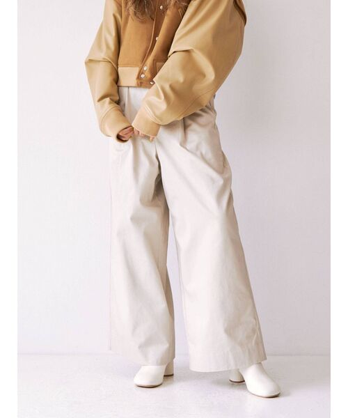 Ungrid（アングリッド）の「ハイウエストワイドパンツ（その他パンツ・レディース・アイボリー/カーキ・SMALL/MEDIUM）」の6枚目の写真