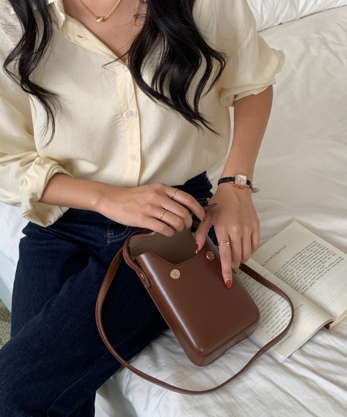 ECLIN（エクラン）の「スクエアミニショルダーバッグ（ショルダーバッグ・レディース・ホワイト系その他/ブラック/ブラウン/ベージュ・FREE）」の15枚目の写真