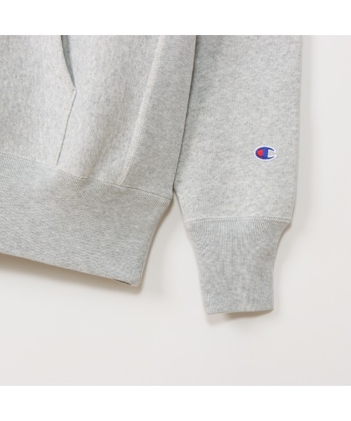 Champion（チャンピオン）の「Champion/チャンピオン/リバースウィーブ(青タグ)プルオーバースウェットパーカー11.5oz(C3-W102)（パーカー・メンズ・ブラック/グレー/オートミール・MEDIUM/LARGE/X-LARGE/XX-LARGE）」の4枚目の写真