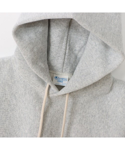 Champion（チャンピオン）の「Champion/チャンピオン/リバースウィーブ(青タグ)プルオーバースウェットパーカー11.5oz(C3-W102)（パーカー・メンズ・ブラック/グレー/オートミール・MEDIUM/LARGE/X-LARGE/XX-LARGE）」の5枚目の写真