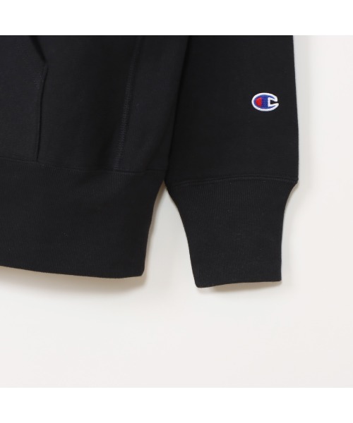 Champion（チャンピオン）の「Champion/チャンピオン/リバースウィーブ(青タグ)プルオーバースウェットパーカー11.5oz(C3-W102)（パーカー・メンズ・ブラック/グレー/オートミール・MEDIUM/LARGE/X-LARGE/XX-LARGE）」の6枚目の写真