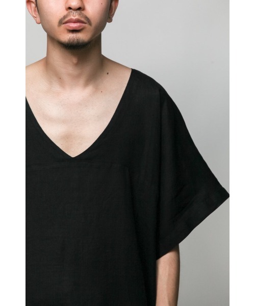 Badhiya（バディ―ヤ）の「Vneck pullover-linen（Tシャツ/カットソー・メンズ・ブラック/グリーン・FREE）」の8枚目の写真