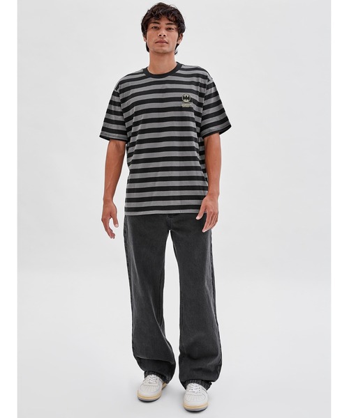 Guess（ゲス）の「GUESS Originals x Batman Striped Tee（Tシャツ/カットソー・メンズ・ブラック・SMALL/MEDIUM/LARGE/X-LARGE）」の4枚目の写真