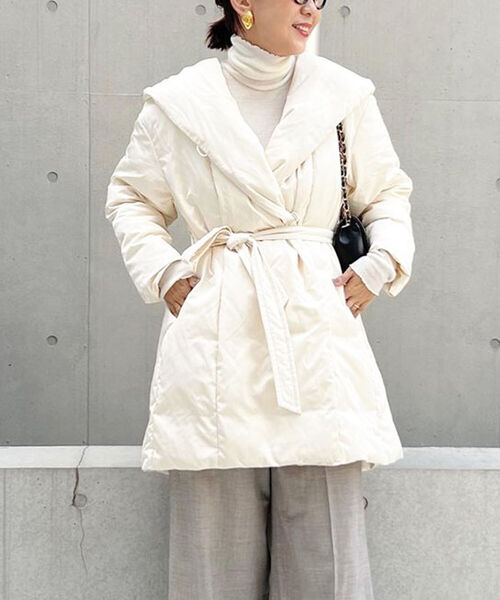 NOLLEY’S（ノーリーズ）の「◇【WEB限定】ショールダウンコート（ダウンジャケット/コート・レディース・ライトグリーン/キナリ/ブラック・FREE）」の2枚目の写真