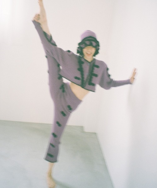 HOLIDAY（ホリデイ）の「RIBBON CROPPED KNIT CARDIGAN リボンクロップドニットカーディガン（ニット/セーター・レディース・パープル/グリーン・ONE SIZE）」の7枚目の写真