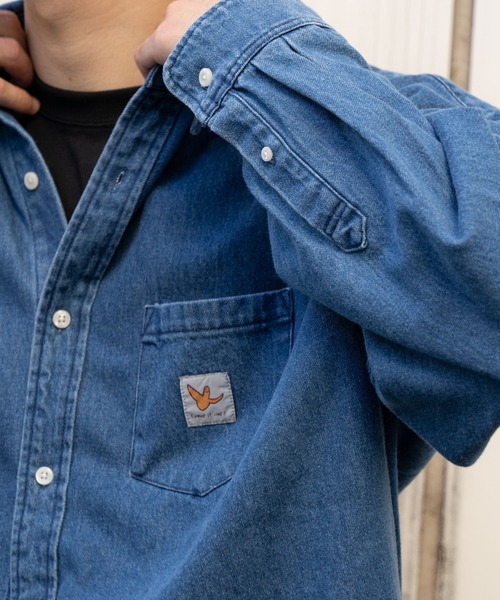 （What it isNt）ART BY MARKGONZALES（ワットイットイズント）の「(what it isNT) ART BY MARK GONZALES / オーバーサイズ ボタンダウン コットンシャツ（シャツ/ブラウス・メンズ・ブラック/ワンウォッシュ・M/L/XL）」の15枚目の写真