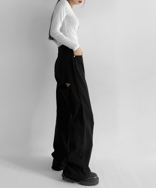 LVEU.(ラブユ.)の「【LVEU.】バックダメージデザインデニム / ダメージデニム ブラックデニム ストレートデニム ブラック(デニムパンツ・レディース・ブラック・FREE)」の12枚目の写真