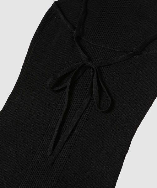 LOW CLASSIC(ロウ クラシック)の「HALTER NECK SLEEVELESS KNIT(キャミソール・レディース・ブラック・S/M)」の6枚目の写真
