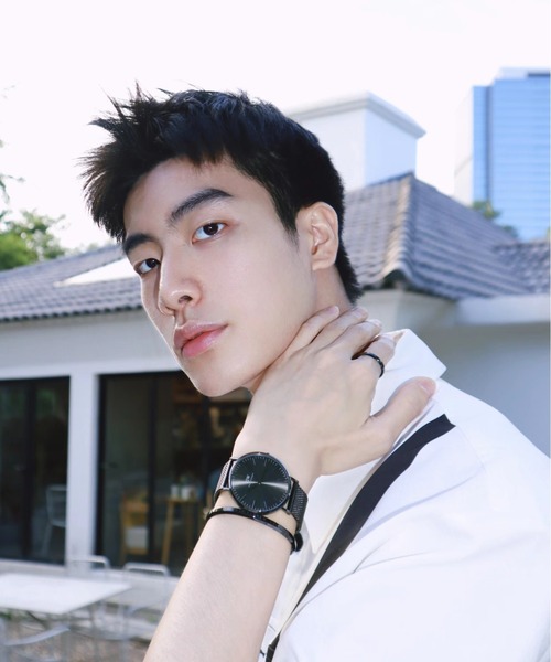 Daniel Wellington(ダニエルウェリントン)の「Classic Mesh Arctic/Onyx Sliver/Graphite/Onyx Black(アナログ腕時計・メンズ・シルバー×ブラック/シルバー×ブルー/グレー/ブラック・40mm)」の16枚目の写真