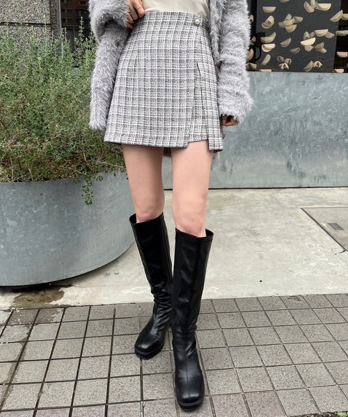 one after another NICE CLAUP（ワンアフターアナザーナイスクラップ）の「ビジューボタンスカパン　2023SS（その他パンツ・レディース・アイボリー系/ブラック/アイボリー/ホワイト系その他・FREE）」の13枚目の写真