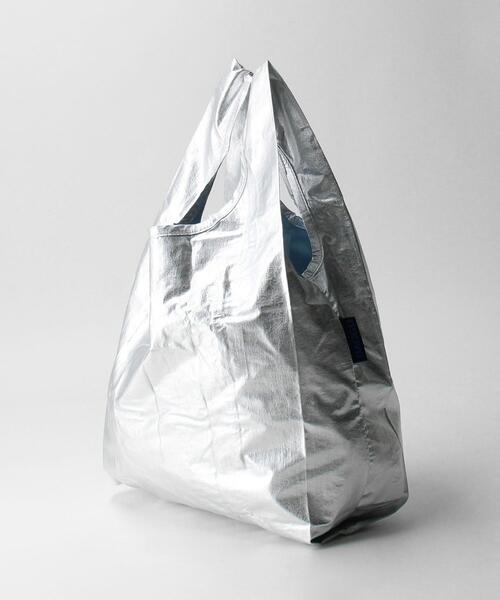 BAGGU（バグー）の「＜BAGGU＞メタリック シルバー ポケッタブルバッグ/BABY（エコバッグ/サブバッグ・レディース・シルバー・FREE）」の3枚目の写真