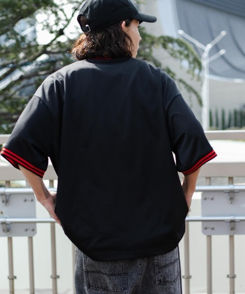 WEGO（ウィゴー）の「WEGO/ラインリブゲームシャツ（Tシャツ/カットソー・メンズ・ブラック/ホワイト・MEDIUM/LARGE）」の17枚目の写真