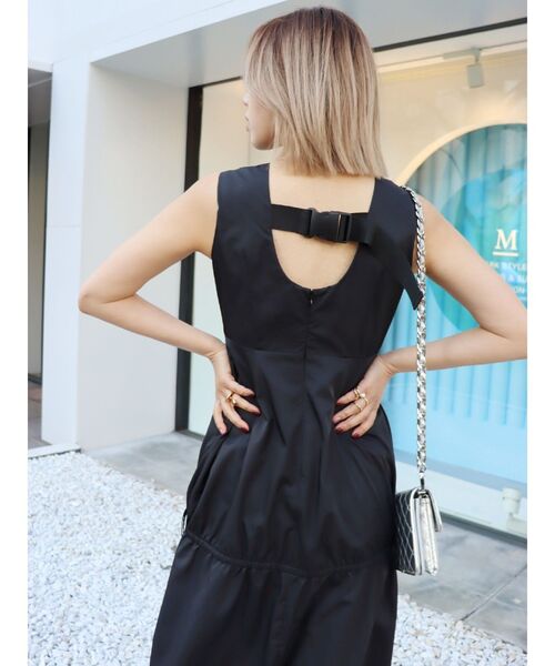 EVRIS（エヴリス）の「ドロストデザインロングワンピース（ワンピース・レディース・ブラック/ホワイト/カーキ・FREE）」の7枚目の写真