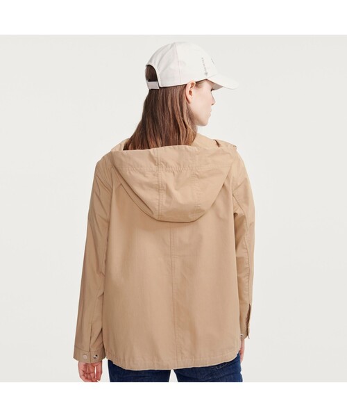 AIGLE(エーグル)の「UVカットフーデッドジャケット(ブルゾン・レディース・カーキ/モスグリーン/バイオレット・38/40/36)」の15枚目の写真