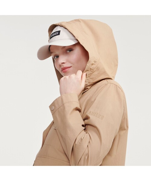 AIGLE(エーグル)の「UVカットフーデッドジャケット(ブルゾン・レディース・カーキ/モスグリーン/バイオレット・38/40/36)」の16枚目の写真