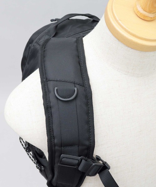 撥水ポリエステル 軽量 肩楽 ラバーチャーム付き 大容量 バックパック