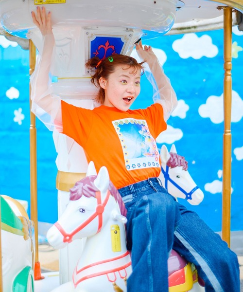 Kastane（カスタネ）の「【Yuri Hanamori コラボ】フォトTee（Tシャツ/カットソー・レディース・オレンジ/オフホワイト・FREE）」の20枚目の写真