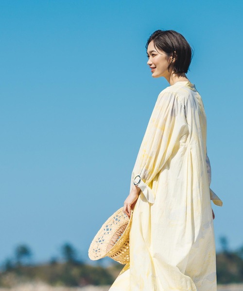 Torrazzo Donna(トラッゾドンナ)の「インド綿オイルプリントワンピース(ワンピース・レディース・イエロー・FREE)」の22枚目の写真